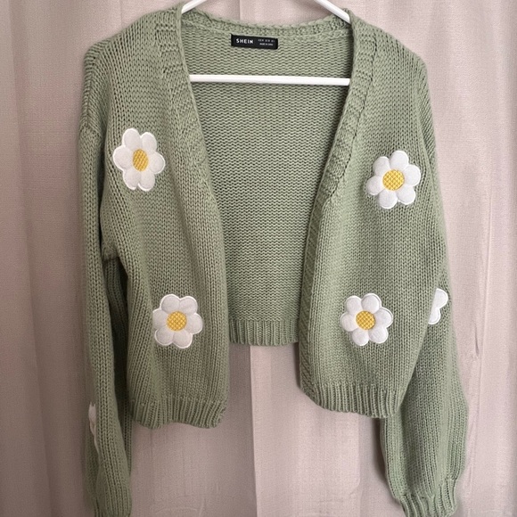 SHEIN Sweaters - SHEIN Floral Cardigan – Cropped, Green & White Cottagecore